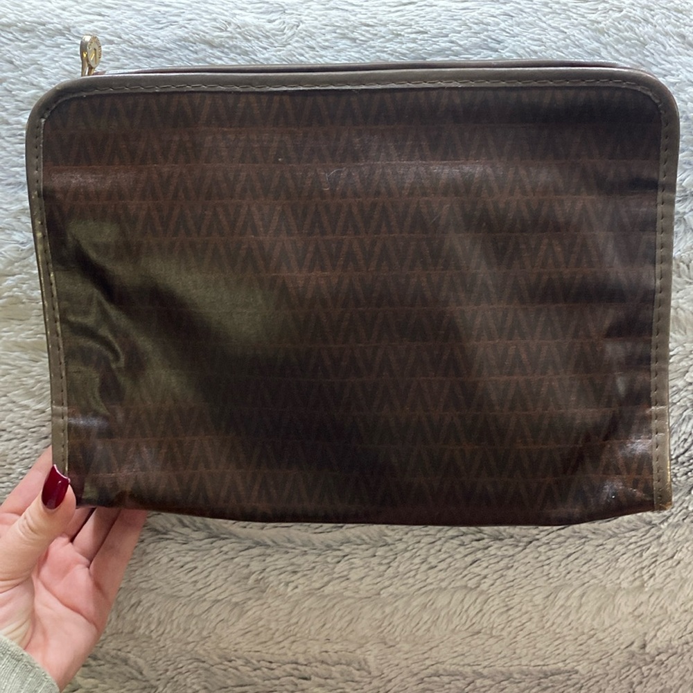 💼 MARIO VALENTINO CLUTCH💼 - Picture 4 of 13